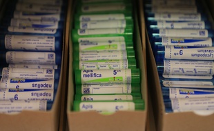 Strasbourg le 30 mars 2016. Chez Boiron, entreprise française qui fabrique et distribue des préparations pharmaceutiques homéopathiques àIllkirch-Graffenstaden.