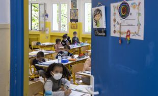 Les enfants de l'Hérault devraient à leur tour bientôt tomber le masque en classe.