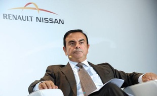 Le PDG de Renault Carlos Ghosn a assuré lundi que le constructeur automobile n'avait "pas de projet" de fermeture de site en France, admettant toutefois qu'il pourrait être amené à réduire sa production si la baisse de ses ventes dans l'Hexagone se poursuivait.