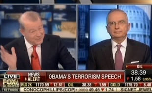 Le contributeur de Fox News, Ralph Peters (droite), le 7 décembre 2015.