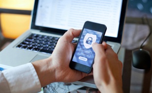 La plupart des mots de passe utilisés sur le Net ou sur mobile sont d'une extrême vulnérabilité. Un gestionnaire spécialisé permet de limiter cette faille de sécurité.