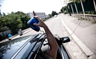 Un homme, fiché au grand banditisme et appartenant au milieu marseillais, a été très grièvement blessé de plusieurs balles jeudi peu après 08h00 à Montpellier, près de la gare, lors d'un probable règlement de comptes.