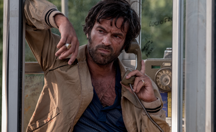 Romain Duris incarne Cinquanta, petit mafieux calabrais qui se prend d’affection pour son prisonnier.