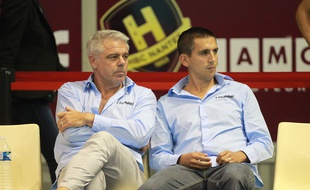 Thierry Anti et son adjoint Grégory Cojean..
@Pierre Minier/Ouest Medias/Sipa/