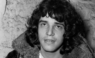 Julien Clerc devient célèbre en mai 1968 avec «La Cavalerie».