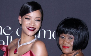 La chanteuse Rihanna et sa mère, Monica Braithwaite