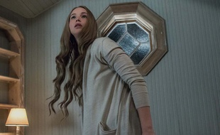 Jennifer Lawrence dans Mother! de Darren Aronofsky