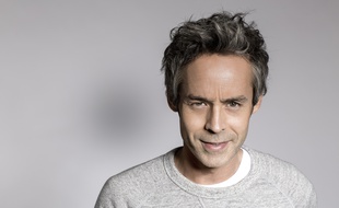 Yann Barthès, anime «Quotidien» sur TMC.