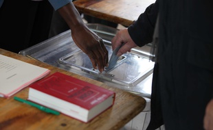 Illustration d'un vote pour les élections régionales de décembre 2015.