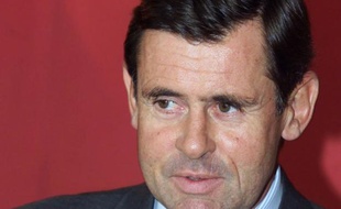 Georges Plassat a été nommé dimanche directeur général de Carrefour lors d'un conseil d'administration extraordinaire du numéro deux mondial de la distribution, ont indiqué à l'AFP des sources proches du dossier.