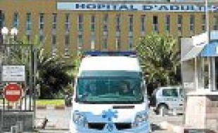 Un aller-retour en ambulance coûte moins cher qu'une nuit à l'hôpital.