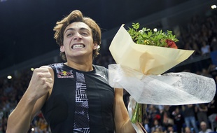 Armand Duplantis, nouveau roi de la perche.