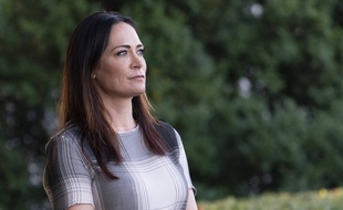 Stephanie Grisham, jusqu'ici aux côtés de Melania Trump, a été nommée porte-parole de la Maison Blanche le 25 juin 2019.
