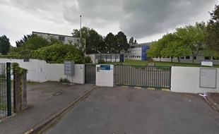 Le collège public René-Bernier, à Saint-Sébastien-sur-Loire, reste fermé.