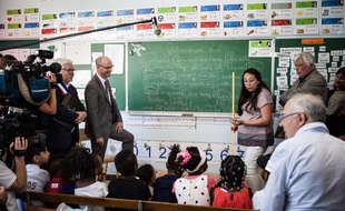 CREIL, mardi 23 mai 2017, 2cole Albert Camus (REP ). Déplacement de Jean-Michel Blanquer, nouveau ministre de l'Education.Credit:TRISTAN REYNAUD/SIPA