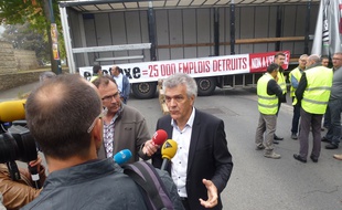 Joël Chéritel, président du Medef Bretagne, réclame la suppression du péage de transit poids lourds.