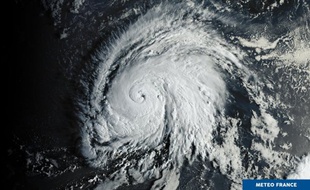L'ouragan Lorenzo.