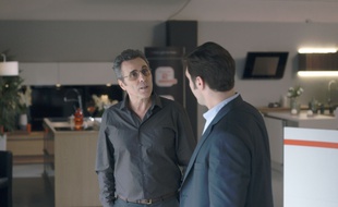 Gilbert Melki dans Vendeur de Sylvain Desclous
