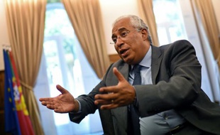 Le patron du PS portugais, Antonio Costa, le 13 octobre 2015 à Libonne au siège du parti