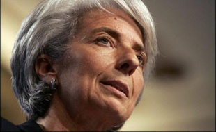 La ministre de l'Economie Christine Lagarde a annoncé vendredi qu'elle allait demander des "explications" au directeur général de la banque BNP Paribas, qui a gelé trois fonds d'investissements en raison de la crise des subprimes.