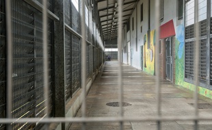 Baie-Mahault (Guadeloupe), le 3 juillet 2016. Depuis sa cellule, un homme exigeait une rançon pour «épargner» un homme accusé d'agression sexuelle sur mineure.