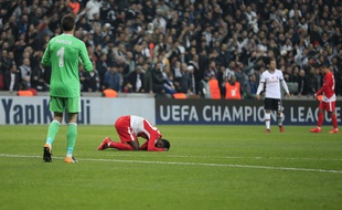 Lemar s'est blessé contre Besiktas en Ligue des champions.