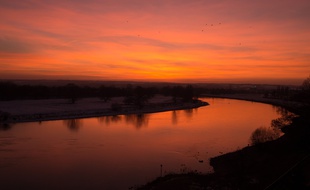 Coucher de soleil sur l'Elbe.