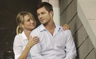 Repérée à Flushing Meadows le 2 septembre 2008, Cameron Diaz, en compagnie du mannequin britannique Paul Sculfor. Au fait, Andy Roddick a gagné...