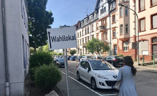 Il y a 42 bureaux de vote à Offenbourg, dans le Bade-Wurtemberg, en Allemagne.