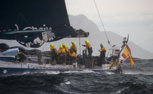 Les six équipages de la Volvo Ocean Race quittent dimanche un "port refuge" de l'océan Indien pour une régate de 3.000 milles (5.500 km) en direction de Sanya (Chine), terme de la deuxième partie de la 3e étape de cette course autour du monde avec escales.