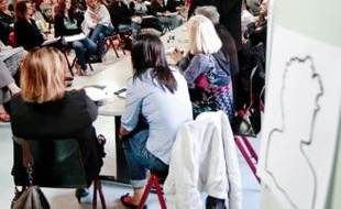 Hier, lors d'une table-ronde sur la violence, au lycée Diderot.