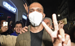 Le journaliste et militant Khaled Drareni après sa libération le 19 février 2021.