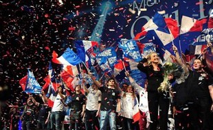Marine Le Pen au Zenith de Paris le 18 avril 2012.