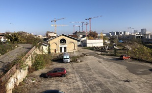 Les habitants ont appris que de nouvelles constructions allaient sortir de terre sur l'emprise ferroviaire située au bout de la rue Amédée Saint Germain.