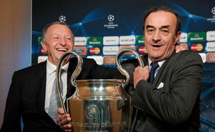 Ni vu, ni connu, Jean-Louis Triaud et Jean-Michel Aulas tentent d’embarquer la coupe «aux grandes oreilles».