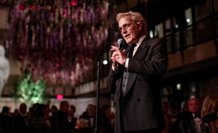 Accusé de harcèlement sexuel et d'abus physique, Peter Martins quitte la direction du New York City Ballet