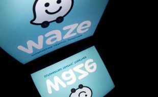 Le logo de l'application de navigation routière Waze.