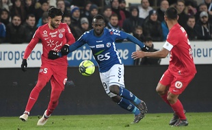 Racing club de Strasbourg, l'attaquant Stéphane Bahoken