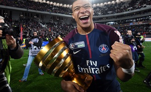 Kylian Mbappé a remporté la première Coupe de la Ligue de sa carrière.