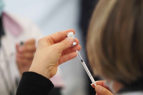 Illustration d'une vaccination contre le Covid-19.