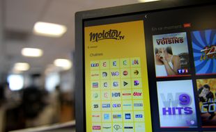 L'application Molotov permet de regarder plusieurs programmes télévisés par Internet.