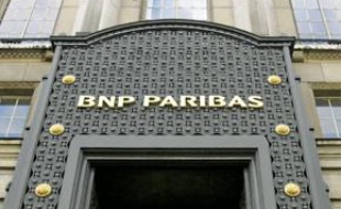 Les trois établissements pourraient avoir besoin d'une aide de l'Etat.