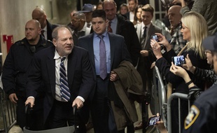 Harvey Weinstein à sa sortie du tribunal de Manhattan, le 13 février 2019.
