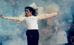Une exposition temporaire sur Michael Jackson va voir le jour au Grand Palais, à Paris, de novembre 2018 à février 2019.