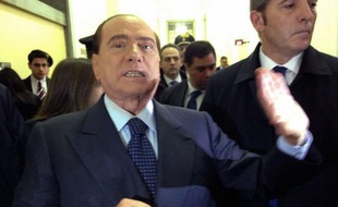 Le parquet de la cour d'appel de Milan a requis vendredi contre Silvio Berlusconi la confirmation de la peine de quatre ans de détention prononcée en première instance dans l'affaire Mediaset, où l'ex-chef du gouvernement italien est accusé de fraude fiscale.