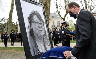 Le Premier ministre, Jean Castex préside une cérémonie d'hommage national a Stéphanie Monferme, vendredi 30 avril, une semaine après l'attentat perpétré le 23 avril 2021 dans le commissariat de Police de Rambouillet.