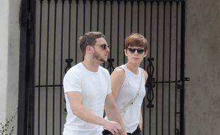 Les acteurs Jamie Bell et Kate Mara dans les rues de Los Angeles