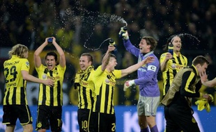 Dortmund a renversé la situation dans les arrêts de jeu contre Malaga (3-2) en quart retour et s'est qualifié pour les demi-finales de la Ligue des champions en compagnie du Real Madrid, battu par Galatasaray 3-2 dans un petit vent de folie, moins grave avec l'avance madrilène à l'aller (3-0).