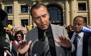 Toujours pendant ce meeting, Lionnel Luca est revenu sur l'affaire DSK : "On a loupé le lupanar rose".