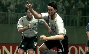Une image tirée d'un replay de PES6 de Konami sur Xbox360 et PS3